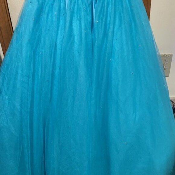 Flirt by Maggie Sottero Turquoise Sweetheart Gown - Picture 9 of 13